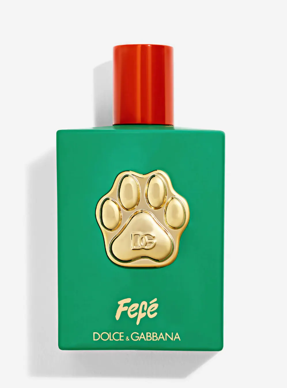Inspired by Domenico Dolce's deep affection for his loyal companion Fefé, it offers a delicate, subtle scent designed to become part of a playful grooming routine.